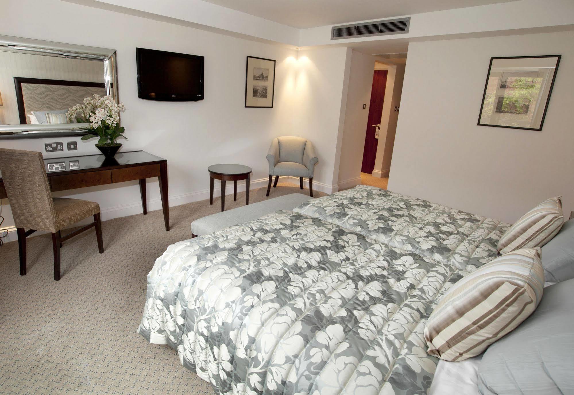 Wrightington Hotel & Health Club Wigan Buitenkant foto