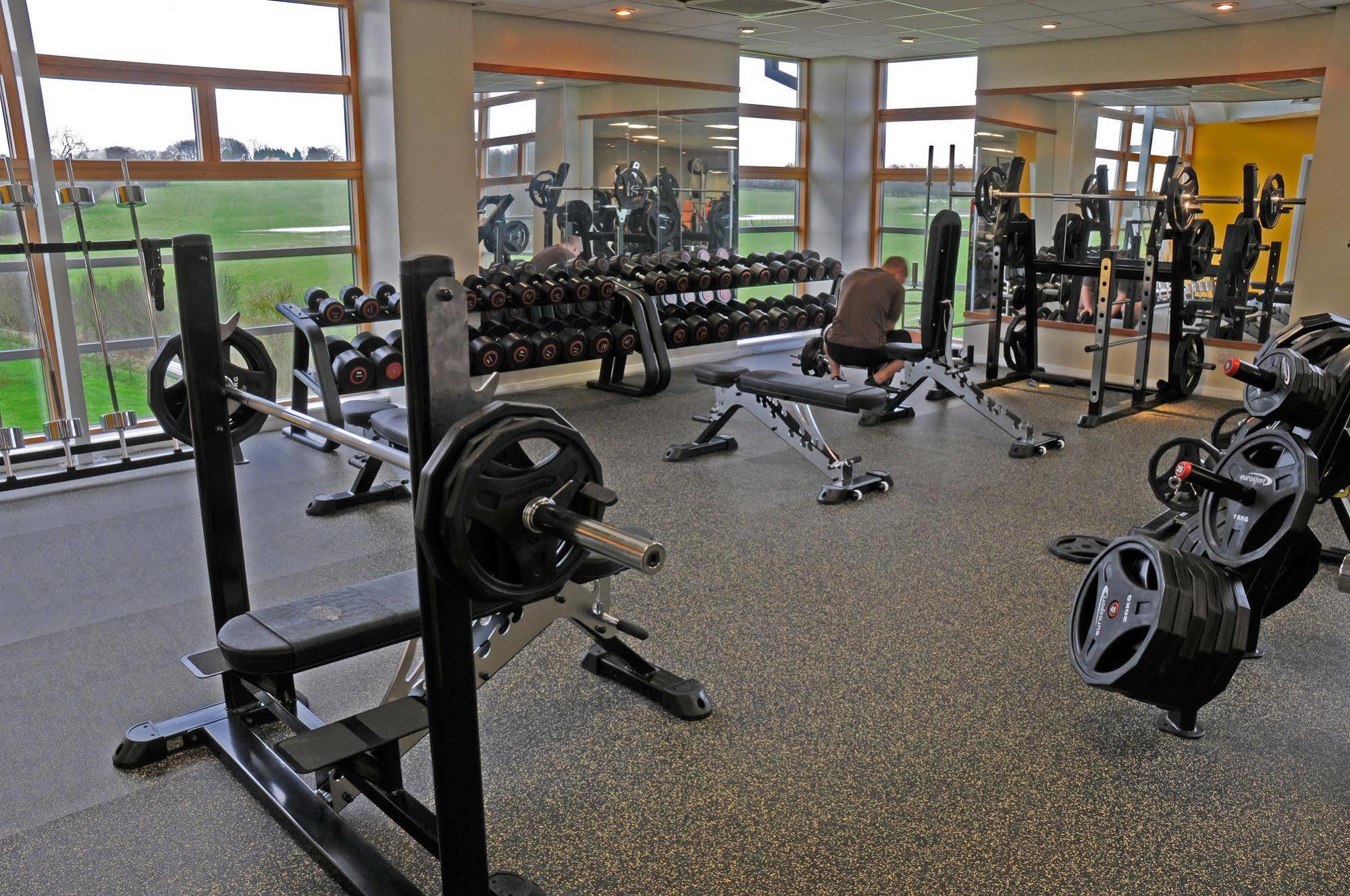 Wrightington Hotel & Health Club Wigan Buitenkant foto